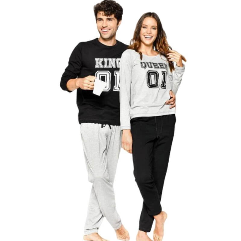 Pyjama Couple Geek, En Couple